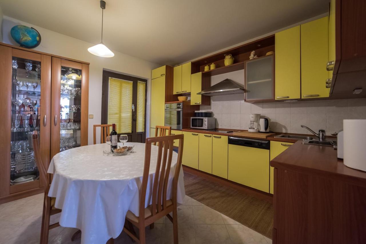Holiday Nest Дубровник Екстериор снимка